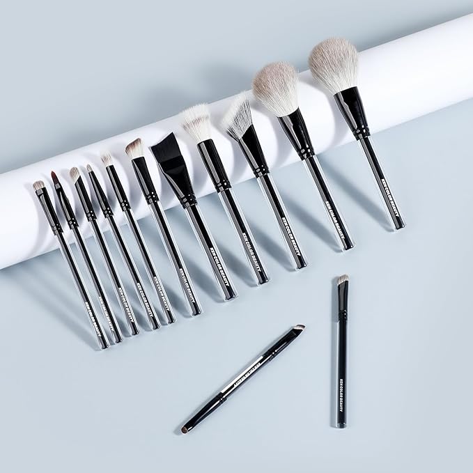 KENCOLOR Makeup Brush Set Professional with Case – Premium Natural Hair Bristles Make up Brushes & High-End Soft Synthetic, Acrylic Handle, Dense & Non-Absorbent, for Flawless Application