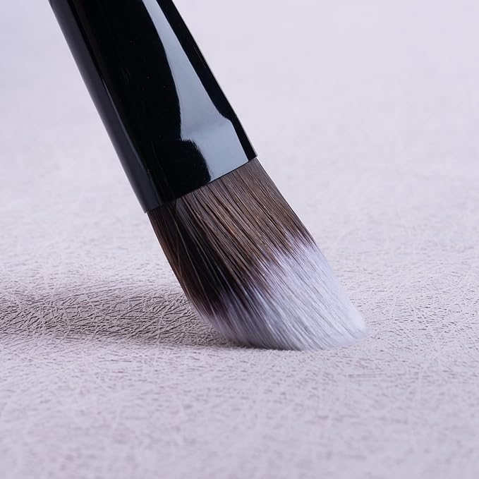 Liquid Foundation Brush, Flat Foundation Brush for Liquid Makeup, Flat Makeup Brush for Liquid Foundation, Make up Brush for Foundation, Makeup Brushes Foundation. (800)