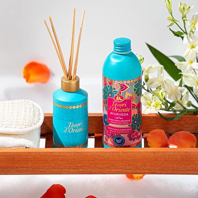Tesori d’Oriente Bubble Bath for Women, Foaming Bath, Bath Bubbles for Women Relaxing, Luxurious Body Wash for Women & Skin Care - 500 Ml-16.91 us Fl Oz- [Italian Import ]-(Ayurveda)