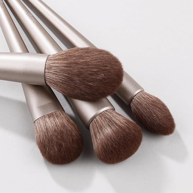 Makeup Brush Set (15 Pieces) - Includes Foundation, Powder, Concealers, Highlighter, Contour, Eye Shadows & Blush Makeup Brushes - Face & Eye Make Up Brushes with Synthetic Bristles