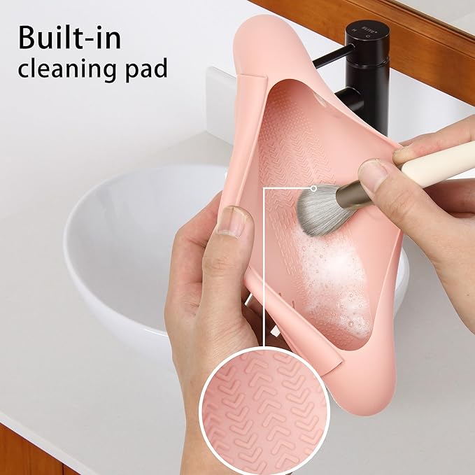 Makeup Brush Holder Magnetic closure Make Up Brushes Organizer Silicone Makeup Bag Travel Essentials (Pink)