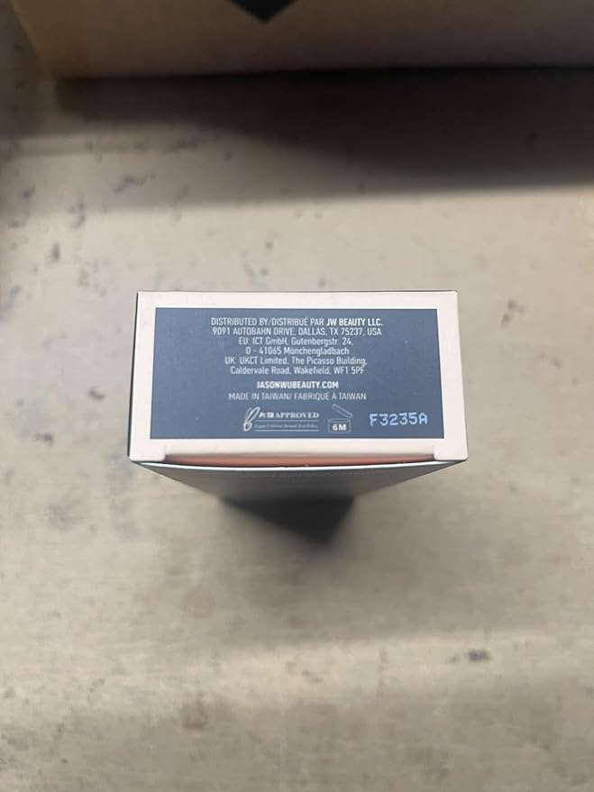 JASON WU TINTED MOISTURIZER MEETS CC CREAM (Skin 9, 30ml)