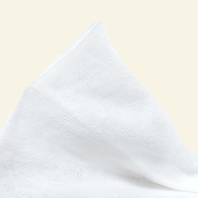 Aveeno Positively Radiant Alcohol Free Makeup Removing Face Wipes, Ultra Soft, Gentle, Non-Comedogenic Facial Cleansing Towelettes Leave Skin Clean & Soft, Sulfate Free, 50 Count,(Pack of 2)
