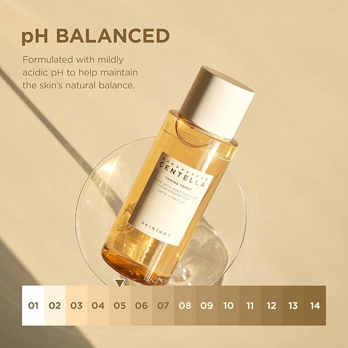 SKIN1004 Centella Toning Toner 13.52 fl.oz, 400ml, Korean Face Toner with Madagascar Centella Asiatica & Hyaluronic Acid for Hydrating, Soothing and Moisturizing, PHA Exfoliator, Korean Skin Care
