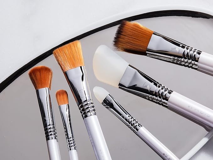 Sigma Beauty S01 Clay/Mud Mask™ Brush — Silicone Skincare Tool for Applying Skincare Products to Face and Skin, Face Mask Brush Applicator for Mud and Clay Masks (1 Pc)