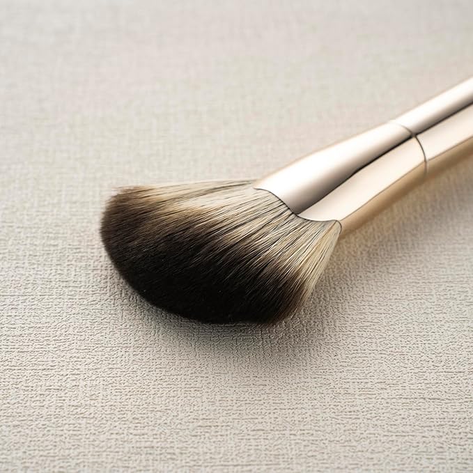 Double Ended Angled Sculpting Makeup Brush, Double Sided Makeup Brush for Highlighting, Highlighter Brushes, Face Sculpt Contour Brush Gold, Sculpting Brush for Cheeks, Nose - 124A