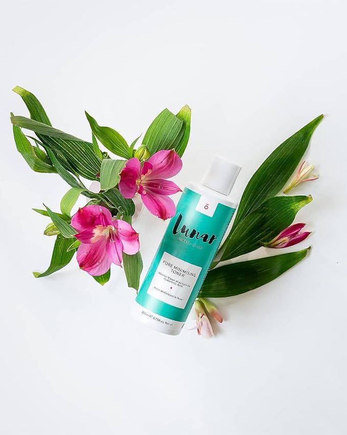 Pore Minimizing Toner by Lunar Glow, containing Niacinamide & Hyaluronic Acid 6.8 Fl Oz / 200ml