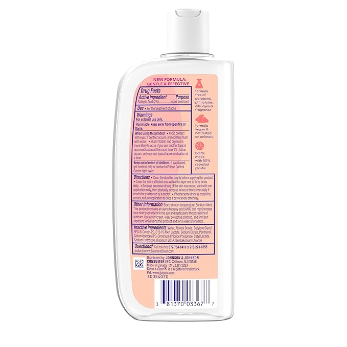 Clean & Clear Essentials Oil-Free Acne Toner, 2% Salicylic Acid Acne Treatment with Pro-Vitamin B5, Deep Pore Facial Toner for Blackheads & Pimples, Fragrance Free, 8 fl. oz