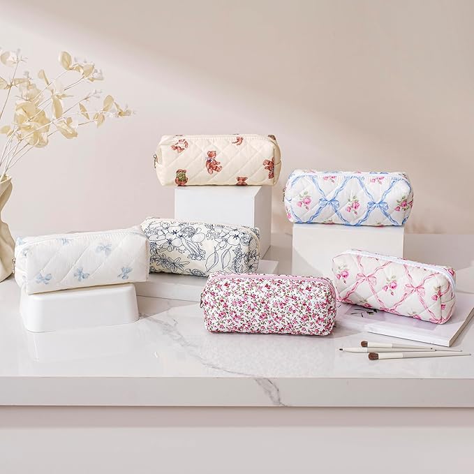 Cute Floral Cotton Makeup Brush Cosmetic Bag for Women, Travel Quilted Zipper Make Up Bag, Flowers Toiletry Organizer Case Kawaii Makeup Cosmetic Travel Cloth Pouch (Pink+Purple Floral)