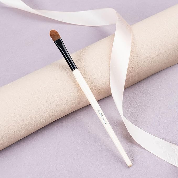 Small Concealer Brush Under Eye, Concealer Brush, Small Flat Makeup Brushes, Under Eye Brush Concealer, Flat Brush Under Eye. (801)