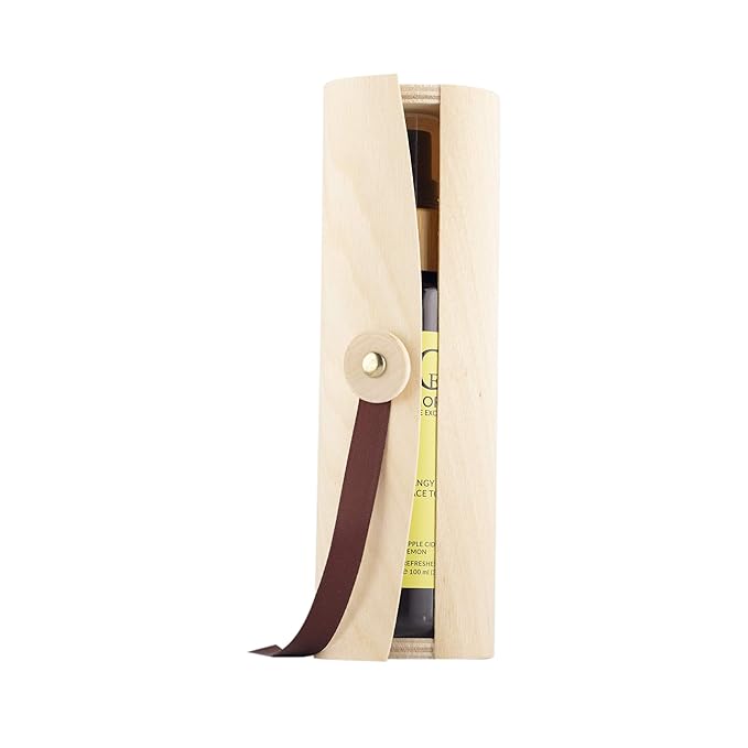 OMORFEE Organic Tangy Fresh Face Toner | Face Toner For Oily Skin | Apple Cider, Lemon Oil, Green Tea Extract, Aloe Vera, Tea Tree Oil | 100 ml / 3.38 Fl. Oz.