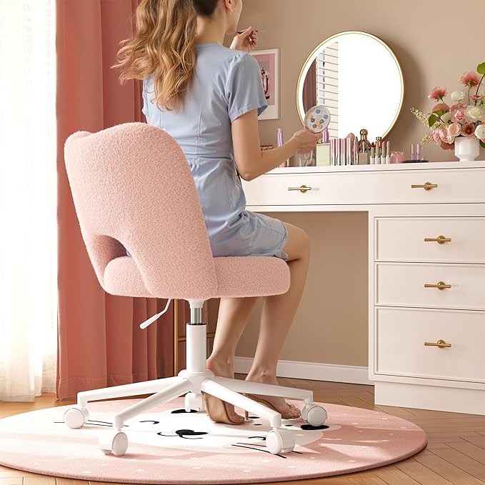 Vanity Chair with Wheels Pink,Cute Vanity Chair with Back,Ultra-Plush Fleece Cute Desk Chair, Small Office Chair Height Adjustable,for Make-up Room,Bedroom