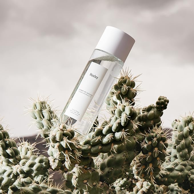 Huxley Secret of Sahara Toner: Extract It – pH-Balanced Hydrating Korean Toner, Watery Toning Water for Skin Prep After Cleansing, Lightweight Daily AM/PM Use | 120 mL / 4.06 fl. oz.