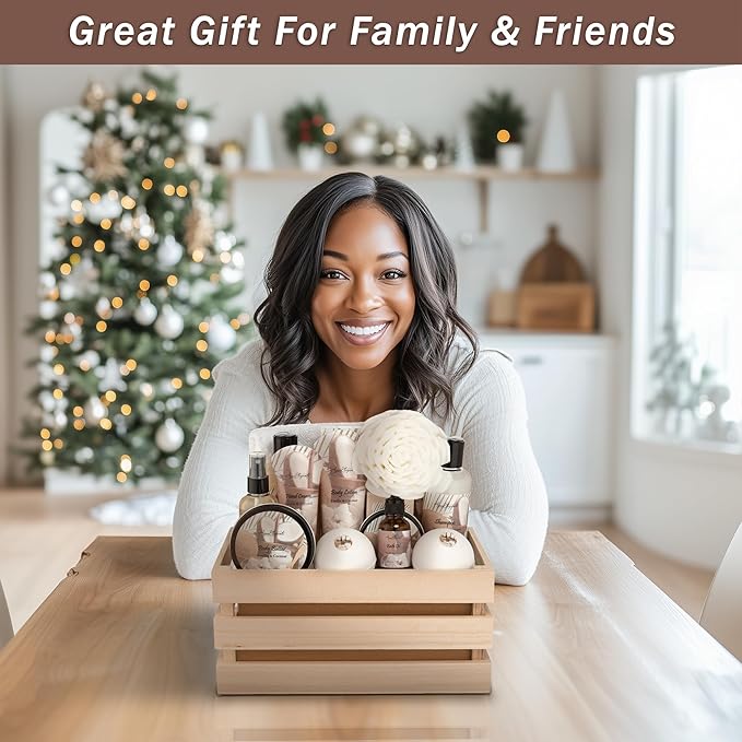 Bath Spa Gift Sets - Luxury Basket With Coconut & Vanilla - Spa Kit Includes Wash, Bubble Bath, Lotion, Bath Salts, Body Scrub, Body Spray, Shower Puff, Bathbombs, Soap and Towel