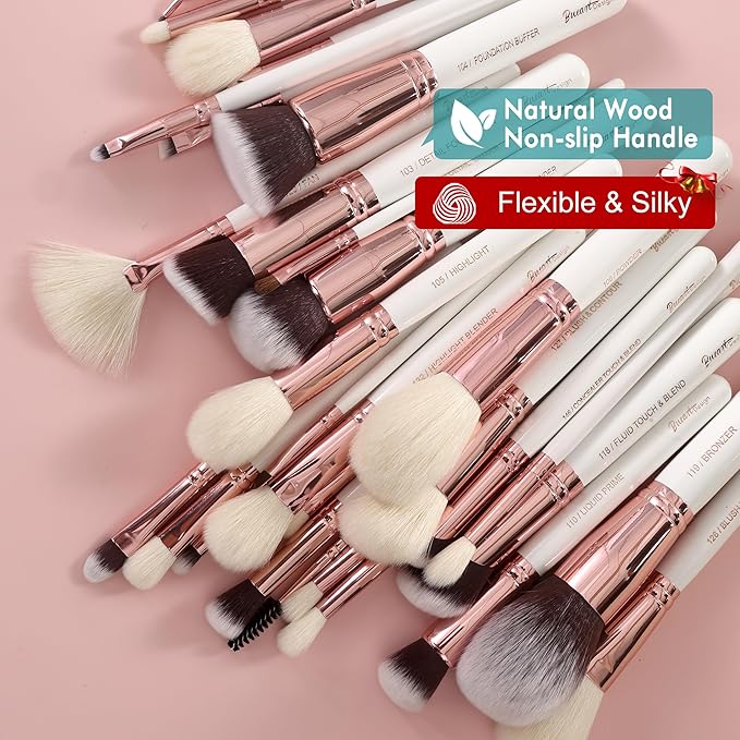 Pro makeup Artist Brushes Set 32Pcs Luxury Goat Hair Horse hair Makeup Brush Set eye and face brushes for every possibility By Bueart Design (Pearl White)
