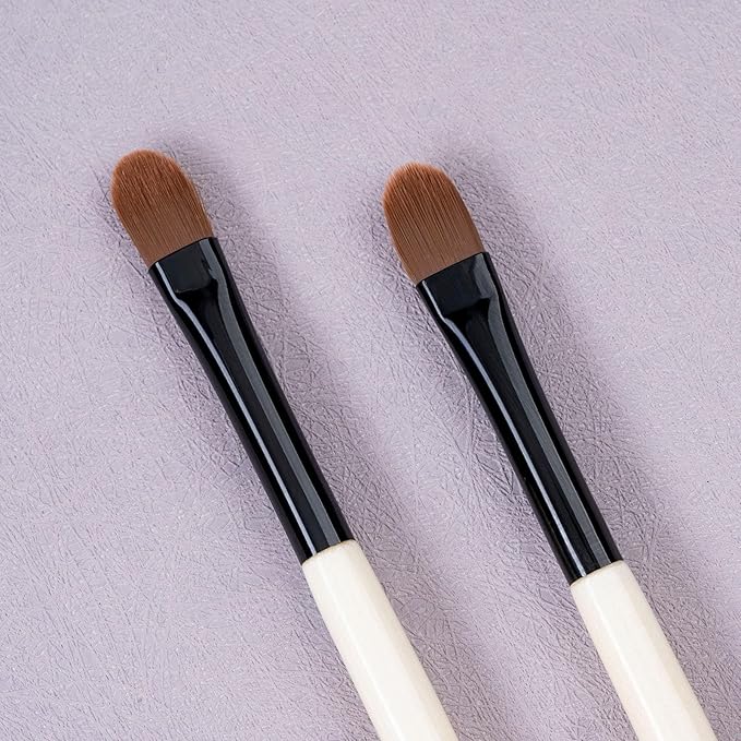Small Concealer Brush Under Eye, Concealer Brush, Small Flat Makeup Brushes, Under Eye Brush Concealer, Flat Brush Under Eye. (801)