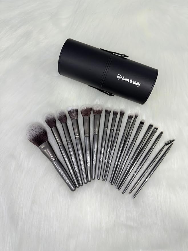 Professional Makeup Brushes Kit with Soft Synthetic Bristles + Case