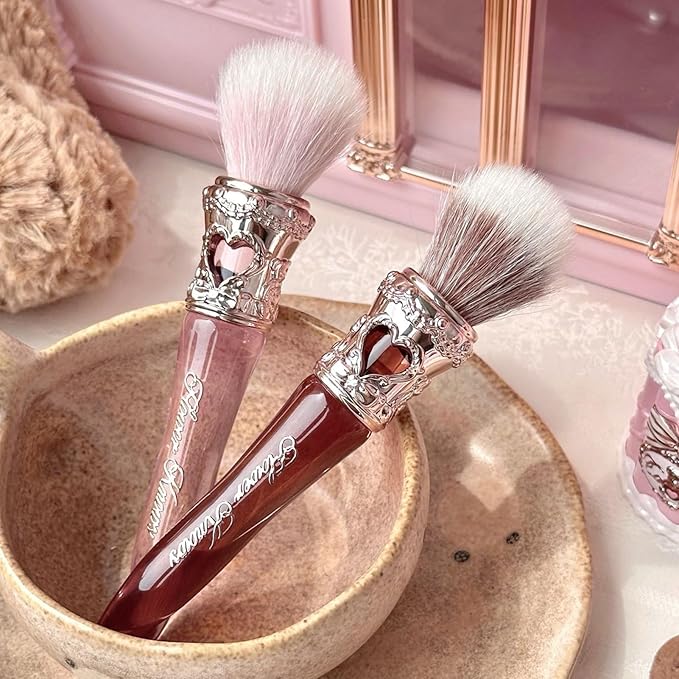 Flower Knows The Sweetie Bear Collection Rounded Blush Brush(Strawberry Pink)