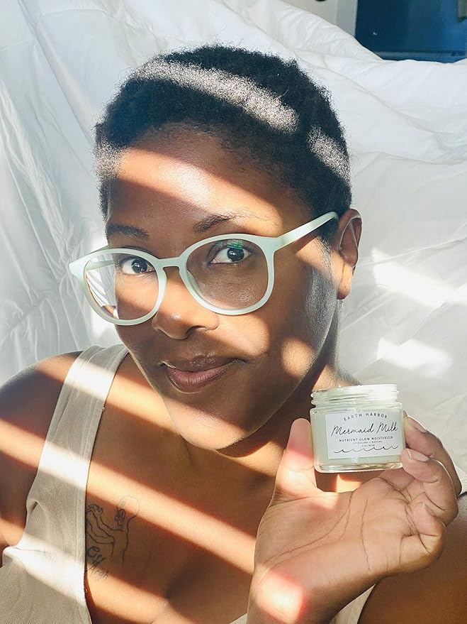 Earth Harbor | MERMAID MILK Nutrient Glow Moisturizer | Lightweight Botanical Hydration | Matcha and Spirulina | 100% Non-GMO + Plant-Based