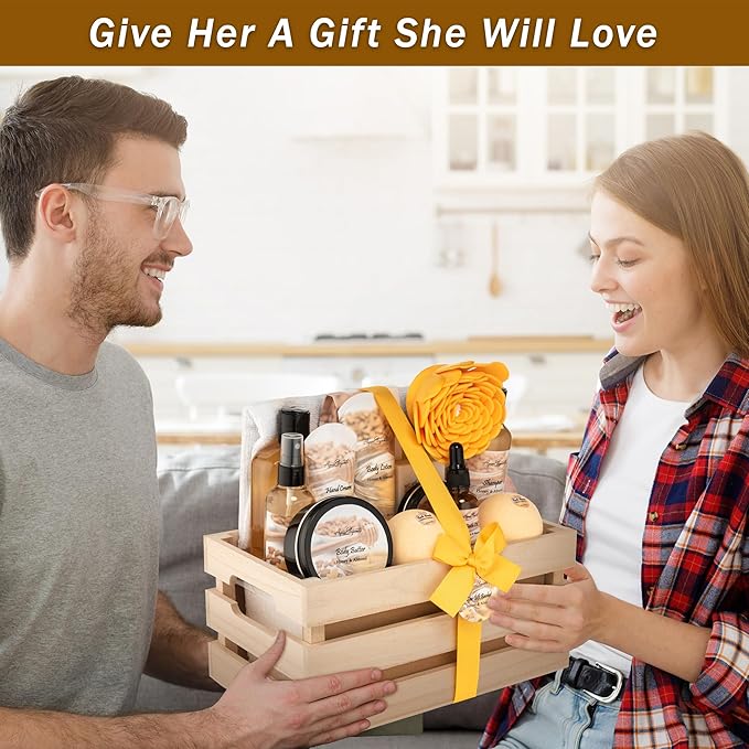 Bath Spa Gift Sets - Luxury Basket With Honey & Almond - Spa Kit Includes Wash, Bubble Bath, Lotion, Bath Salts, Body Scrub, Shower Puff, Bathbombs, Soap and Towel