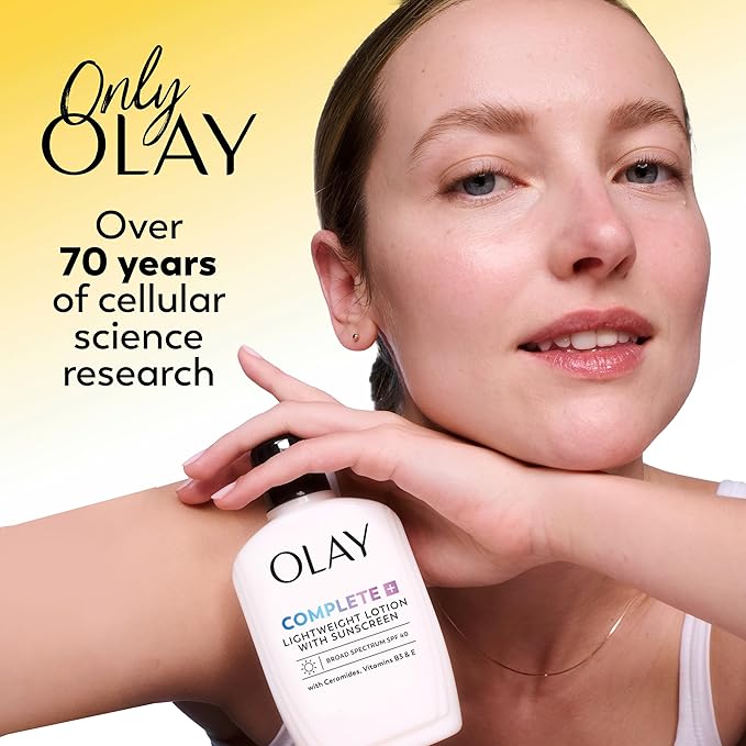Olay Face Moisturizer, Complete with Sunscreen SPF 30, Fragrance-Free for Sensistive Skin, Broad Spectrum Sun Protection, Long-Lasting Hydration, Non-Comedogenic - Vitamin E & Aloe - 2.5 Oz - 4 Pack