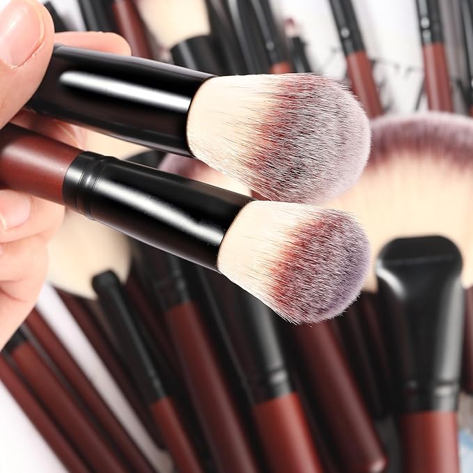 Makeup Brushes Set 26-Piece Makeup Brushes Premium Synthetic Foundation Powder Concealer Blush Eyeshadow Contour Professional Makeup Brush Set with 2 Brush Bags (Makeup brush set)
