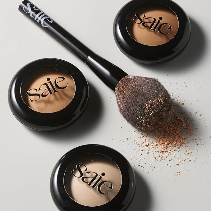 Saie All-Over Powder Makeup Brush - Large, Tapered, & Fluffy Setting Powder Brush for Lightweight, Effortless Application - Ultra-Soft, Cruelty-Free & Vegan Face Makeup Brushes (1 Count)