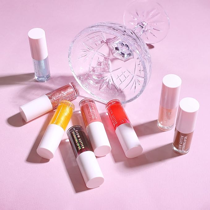 Moira Glow Getter Hydrating Lip Oil (003, Champagne Kiss)