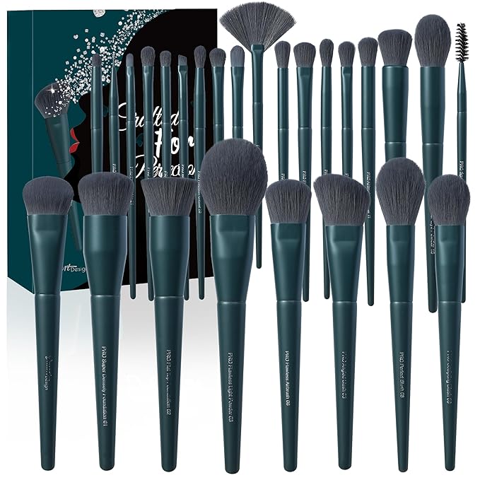 Bueart Design 26Pcs Christmas Professional Makeup Brushes Set with Elegant Box,Premium Ultra Soft Synthetic Brush for Foundation Blush Powder Contour Concealer Bronzer Eyeshadow for Pro makeup