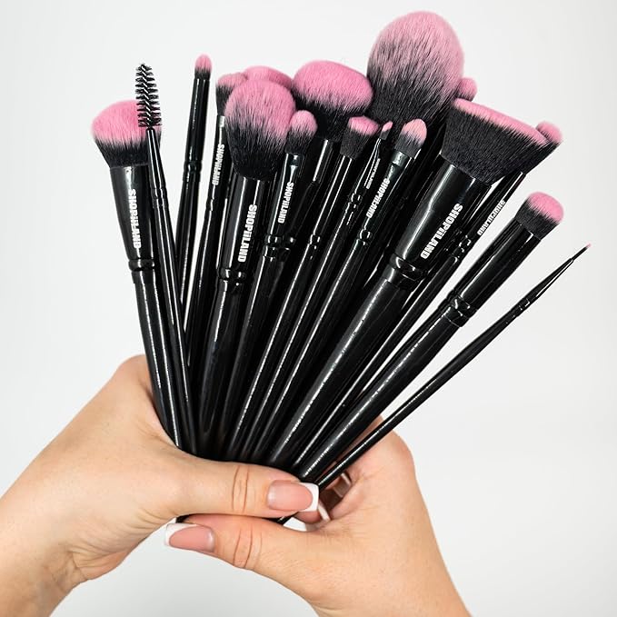 18-Piece Vegan Makeup Brush Set – Black & Pink Case, Soft Synthetic Bristles, Cruelty-Free, Ideal for Liquid, Powder, Cream & Bronzer; Includes Kabuki, Blender, Blush & Eyeshadow Brushes