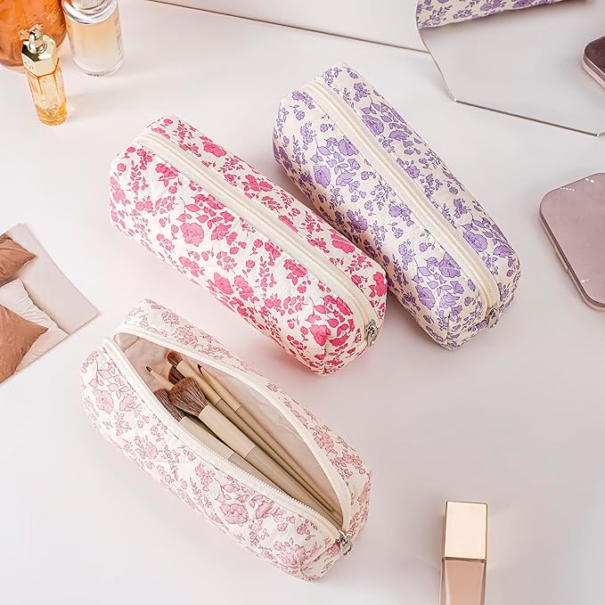 Cute Floral Cotton Makeup Brush Cosmetic Bag for Women, Travel Quilted Zipper Make Up Bag, Flowers Toiletry Organizer Case Kawaii Makeup Cosmetic Travel Cloth Pouch (Pink+Big Red Floral)