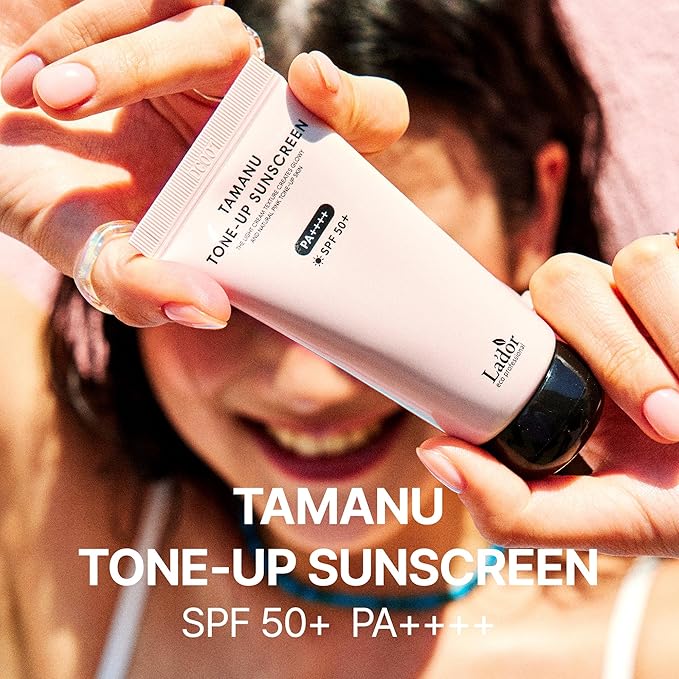 LADOR Tamanu Daily Sheer Glow Tinted Tone-up Face Sunscreen Moisturizer UV Protector Hydrating Non-greasy Makeup Primer SPF 50+ PA++++ Sun Protection Korean Skincare