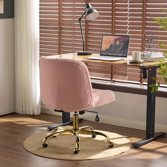 VINGLI Wide Criss Cross Legged Office Chair,Buttprint Ergonomic Desk Chair Comfy with Pillow&Gold Base,Dual-Use with/no Wheels,Adjustable Vanity Swivel Chair for Bedroom,Home Office,Teddy Fleece,Pink