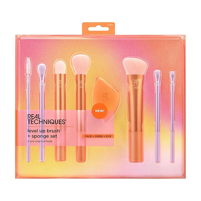 Real Techniques 8 Piece Level Up Brush And Sponge Set, Makeup Brushes For Eyeshadow, Foundation, Blush, & Bronzer, Makeup Blending Sponge, Synthetic Bristles, Stocking Stuffer, Cruelty-Free